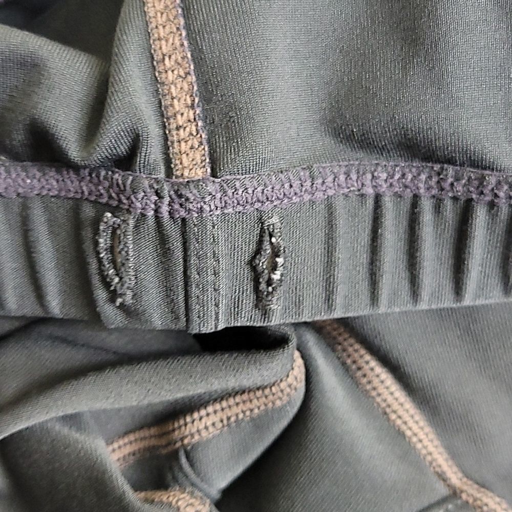 Nike Crop Leggings - Picture 9 of 9